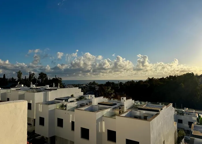 Luxury Golden Mile Townhouse Near Puente - Eaw Homes * Marbella