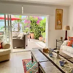 Semesterbostad Luxury Golden Mile Townhouse Near Puente - Eaw Homes Marbella