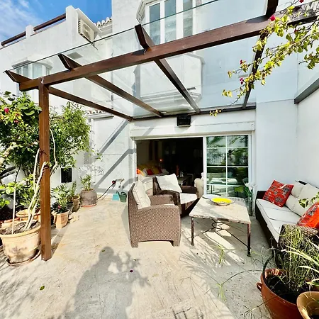 Arco Iris Puente Townhouse Within A Short Walk To Puente Luxury Complex And The Promenade - Eaw Homes מארבלה