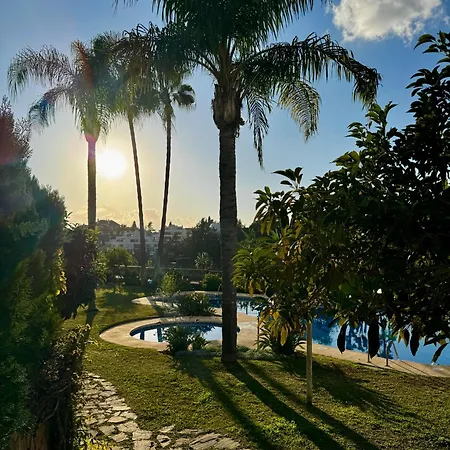 Luxury Golden Mile Townhouse Near Puente - Eaw Homes * Marbellac