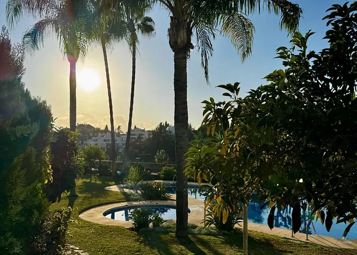 Luxury Golden Mile Townhouse Near Puente - Eaw Homes * Марбелья