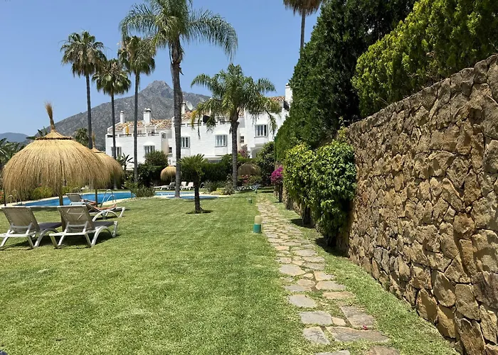 Luxury Golden Mile Townhouse Near Puente - Eaw Homes * Марбелья