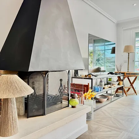 Luxury Golden Mile Townhouse Near Puente - Eaw Homes 马尔韦利亚