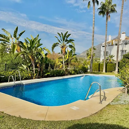 Luxury Golden Mile Townhouse Near Puente - Eaw Homes Marbella
